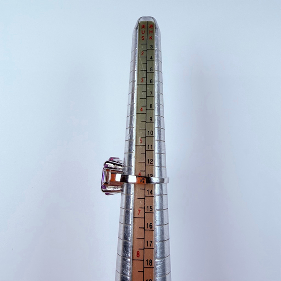 Amethyst Purple 13.5 CT Cubic Zirconia Grand Sterling Silver 925 Vintage Ring - Picture 11 of 12